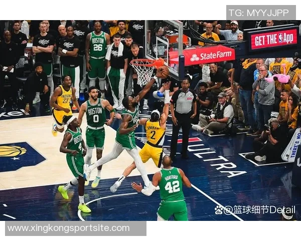 杰伦布朗首节表现起伏明显5投仅1中却抢下7篮板助攻2次失误3次